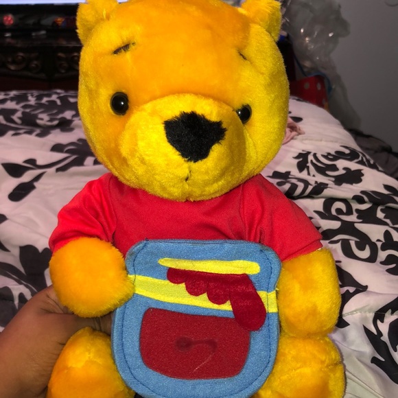 winnie the pooh teddy bear